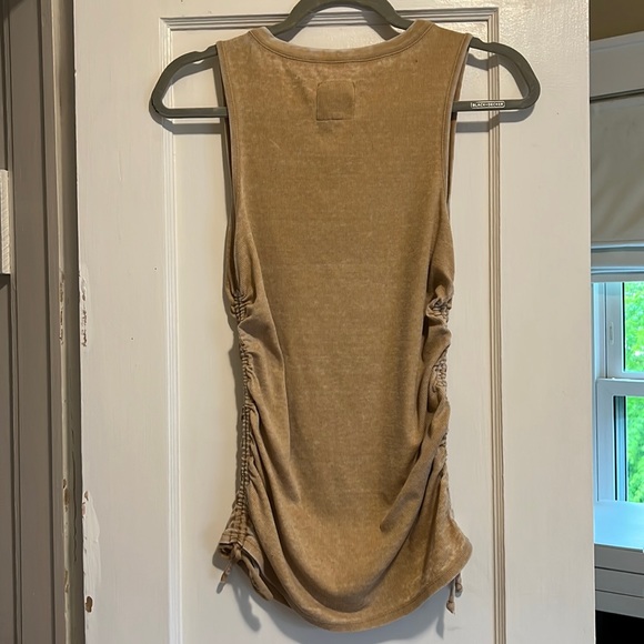 CHASER - beige muscle tank top with ruched detail size small - Picture 5 of 14